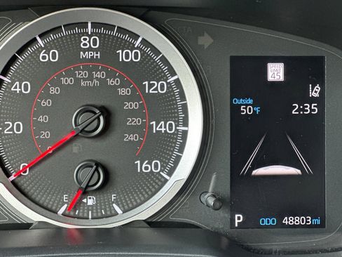 Used 2022 Toyota Corolla Cross LE image 22