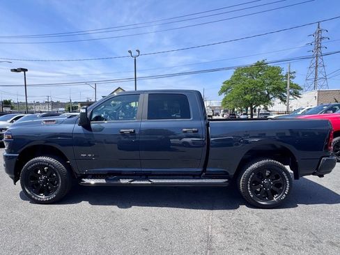 Used 2026 RAM 2500 Big Horn AWD/4WD image 4
