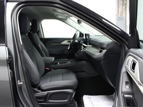 New 2026 Ford Explorer Active image 17