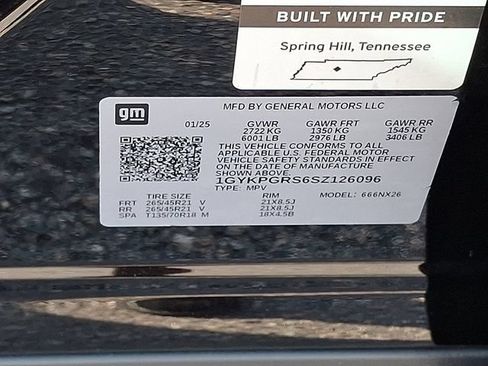 Certified 2025 Cadillac XT6 Sport w/ LPO, Floor Liner Package AWD/4WD image 21