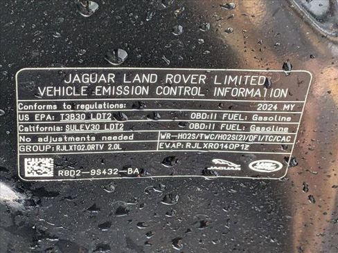 Certified 2024 Jaguar E-PACE R-Dynamic SE image 22