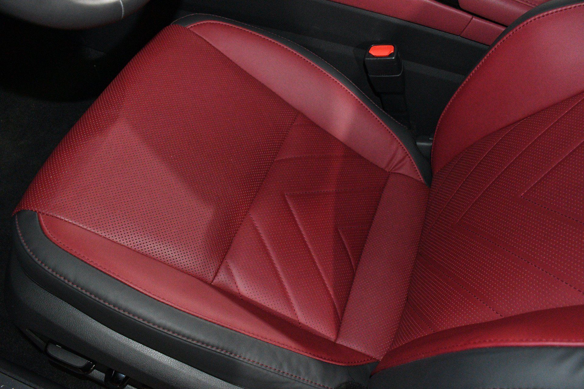 Used 2024 Lexus NX 350 AWD w/ Vision Package image 11