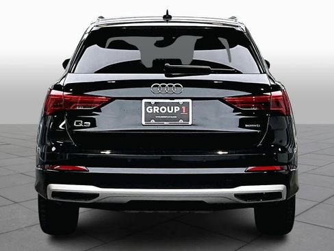 Used 2020 Audi Q3 2.0T Premium w/ Convenience Package image 5