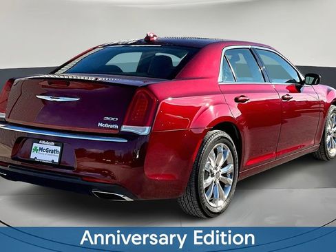Used 2016 Chrysler 300 Limited image 7
