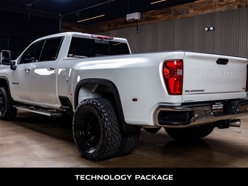 Used 2025 Chevrolet Silverado 3500 LTZ w/ LTZ Plus Package AWD/4WD image 7