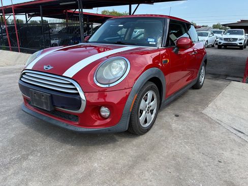 Used 2015 MINI Cooper 2-Door Hardtop FWD image 1
