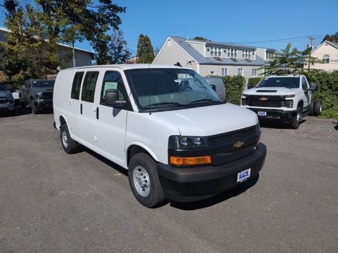 New 2025 Chevrolet Express 2500 w/ Driver Convenience Package image 3