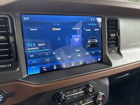 Used 2024 Ford Bronco Outer Banks AWD/4WD image 16