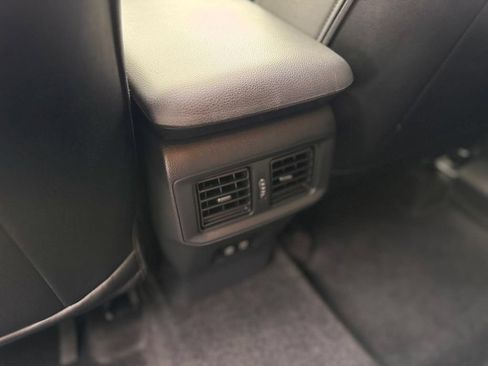 Used 2020 Toyota RAV4 XLE w/ Convenience Package AWD/4WD image 21