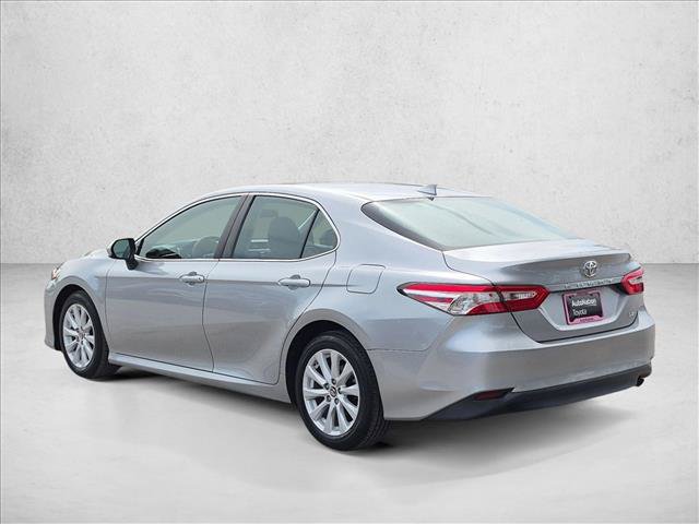 Used 2019 Toyota Camry LE FWD image 8