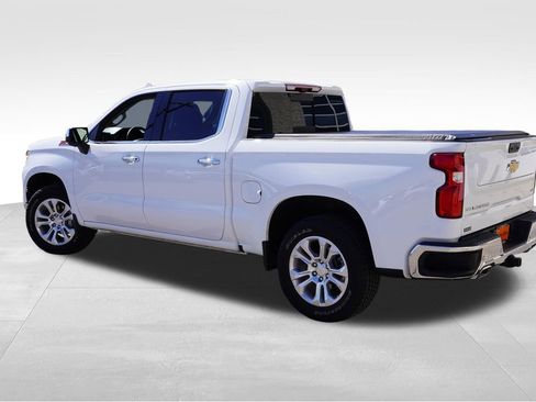 Used 2023 Chevrolet Silverado 1500 LTZ w/ LTZ Premium Package image 8
