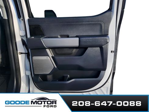 Certified 2023 Ford F250 Lariat w/ Chrome Package image 25