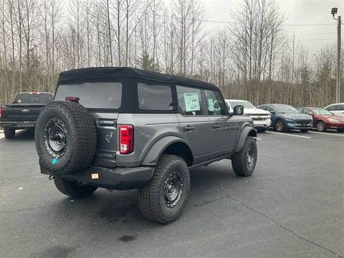 New 2025 Ford Bronco 4-Door w/ Sasquatch Package image 5