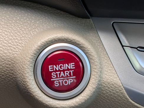 Used 2015 Honda Accord EX image 25