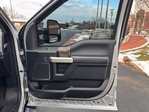 Used 2017 Ford F350 Lariat w/ Lariat Value Package image 20