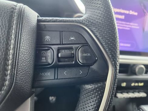 Used 2024 Toyota Tacoma TRD Sport RWD image 29