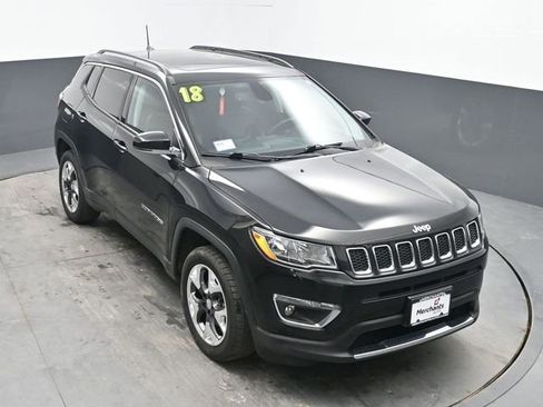 Used 2018 Jeep Compass Limited AWD/4WD image 25