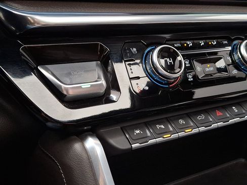 Used 2023 GMC Sierra 1500 Denali w/ Denali Reserve Package image 34