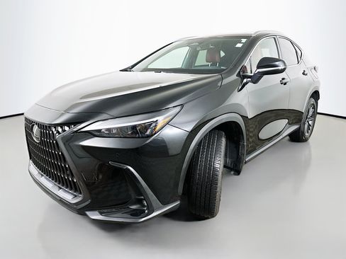 Certified 2025 Lexus NX 350 AWD w/ Accessory Package (2T) image 3