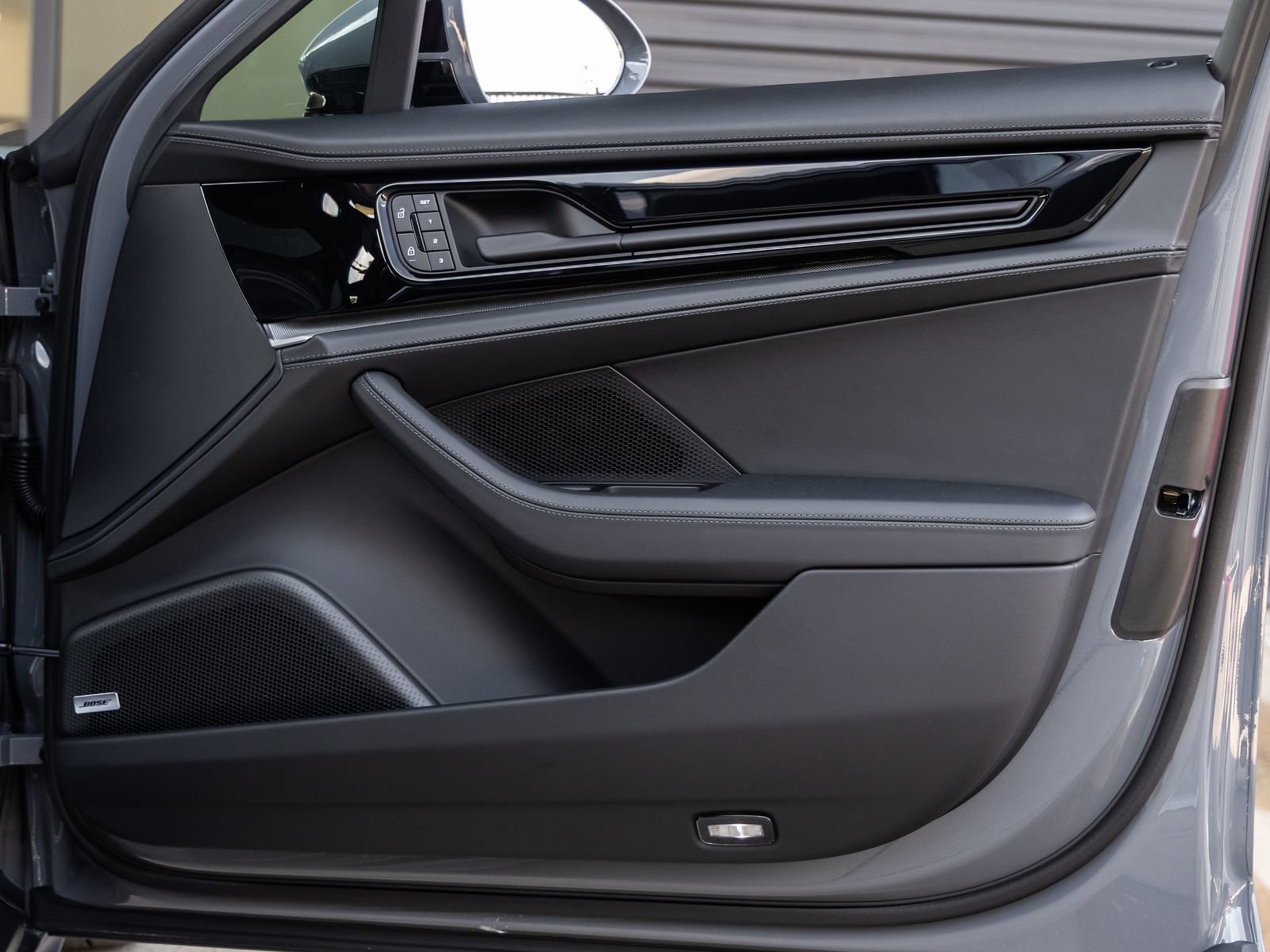 New 2026 Porsche Panamera 4 AWD/4WD image 46