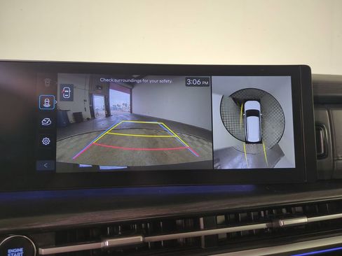 Used 2024 Hyundai Santa Fe Limited image 26