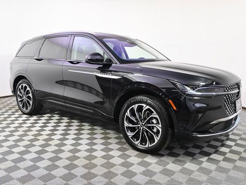 New 2026 Lincoln Nautilus Reserve AWD/4WD image 8