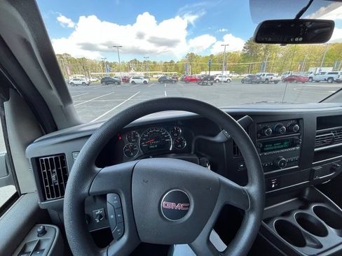 Used 2024 GMC Savana 2500 w/ Driver Convenience Package RWD image 19