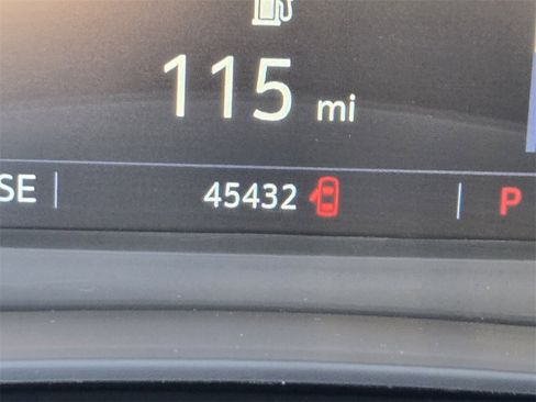 Used 2021 Cadillac XT5 Premium Luxury image 27