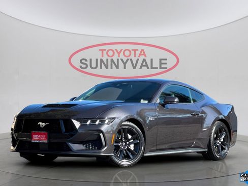 Used 2024 Ford Mustang GT image 1