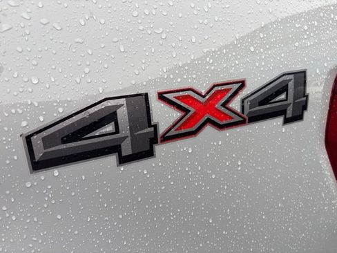 Used 2023 Ford F150 XLT image 12