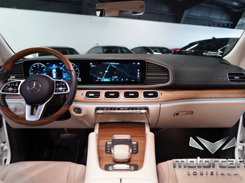 Used 2021 Mercedes-Benz GLS 450 4MATIC image 31