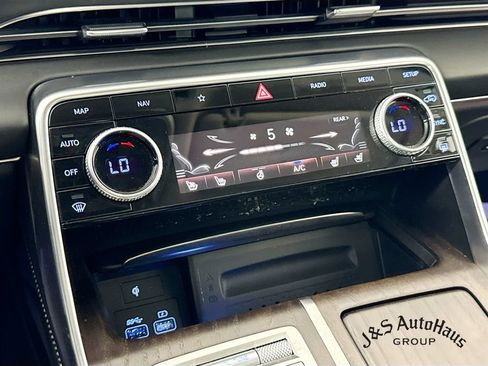 Used 2023 Genesis GV80 2.5T w/ Prestige Package AWD/4WD image 21
