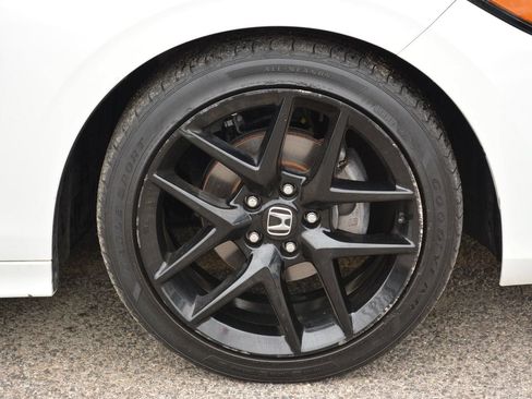 Used 2024 Honda Civic Sport image 32