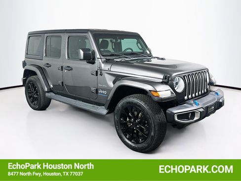 Used 2023 Jeep Wrangler Unlimited Sahara AWD/4WD image 1