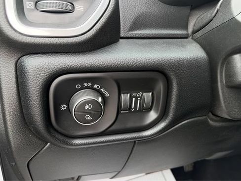 Used 2020 RAM 3500 Laramie w/ Night Edition AWD/4WD image 17