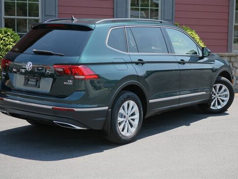 Used 2018 Volkswagen Tiguan SE AWD/4WD image 5