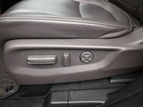 Used 2023 Honda Odyssey EX-L image 17