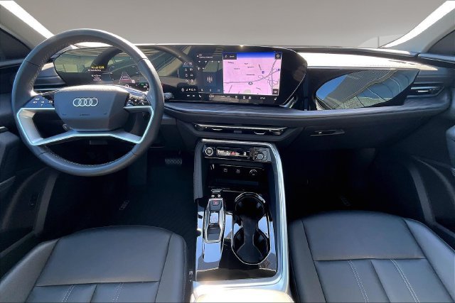 Used 2025 Audi Q5 Premium w/ Convenience Package AWD/4WD image 7