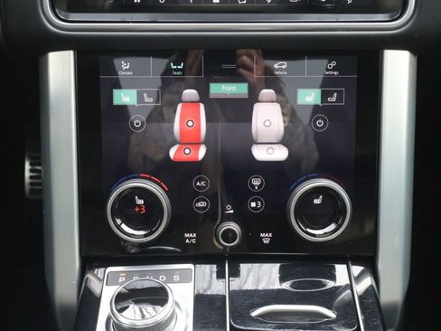 Used 2021 Land Rover Range Rover P525 Westminster Edition LWB image 18