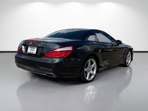 Used 2016 Mercedes-Benz SL 550 w/ Sport Wheel Package image 3