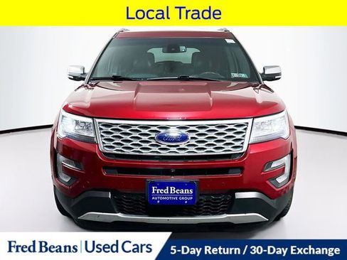 Used 2016 Ford Explorer Platinum AWD/4WD image 2