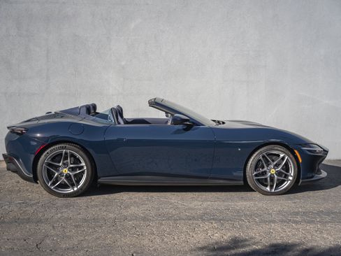 Certified 2024 Ferrari Roma Spider image 6
