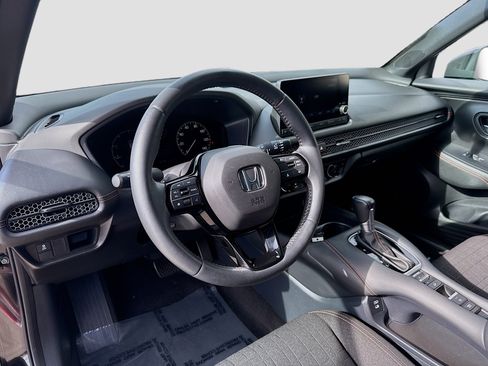 Certified 2024 Honda HR-V Sport image 9