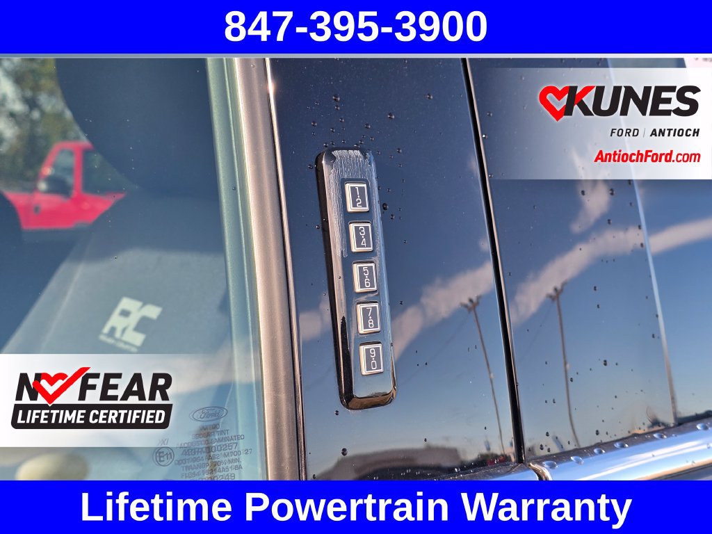 Used 2019 Ford F150 XLT w/ Equipment Group 302A Luxury AWD/4WD image 16