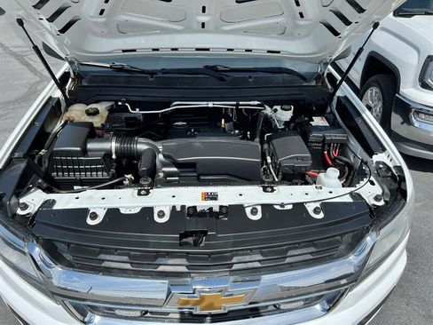 Used 2020 Chevrolet Colorado W/T w/ WT Convenience Package AWD/4WD image 28