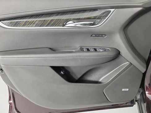 Used 2020 Cadillac XT6 Premium Luxury FWD image 20