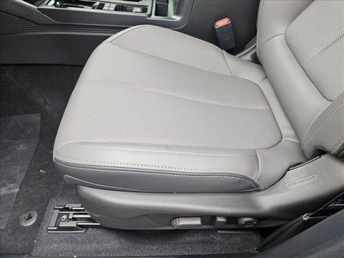 New 2026 Subaru Outback Limited XT AWD/4WD image 4