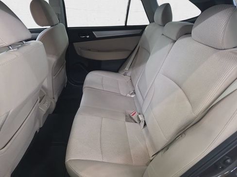 Used 2019 Subaru Outback 2.5i Premium AWD/4WD image 14