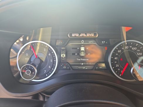 New 2026 RAM 1500 Express image 13