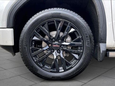 Used 2020 GMC Sierra 1500 Denali w/ Denali Ultimate Package image 10